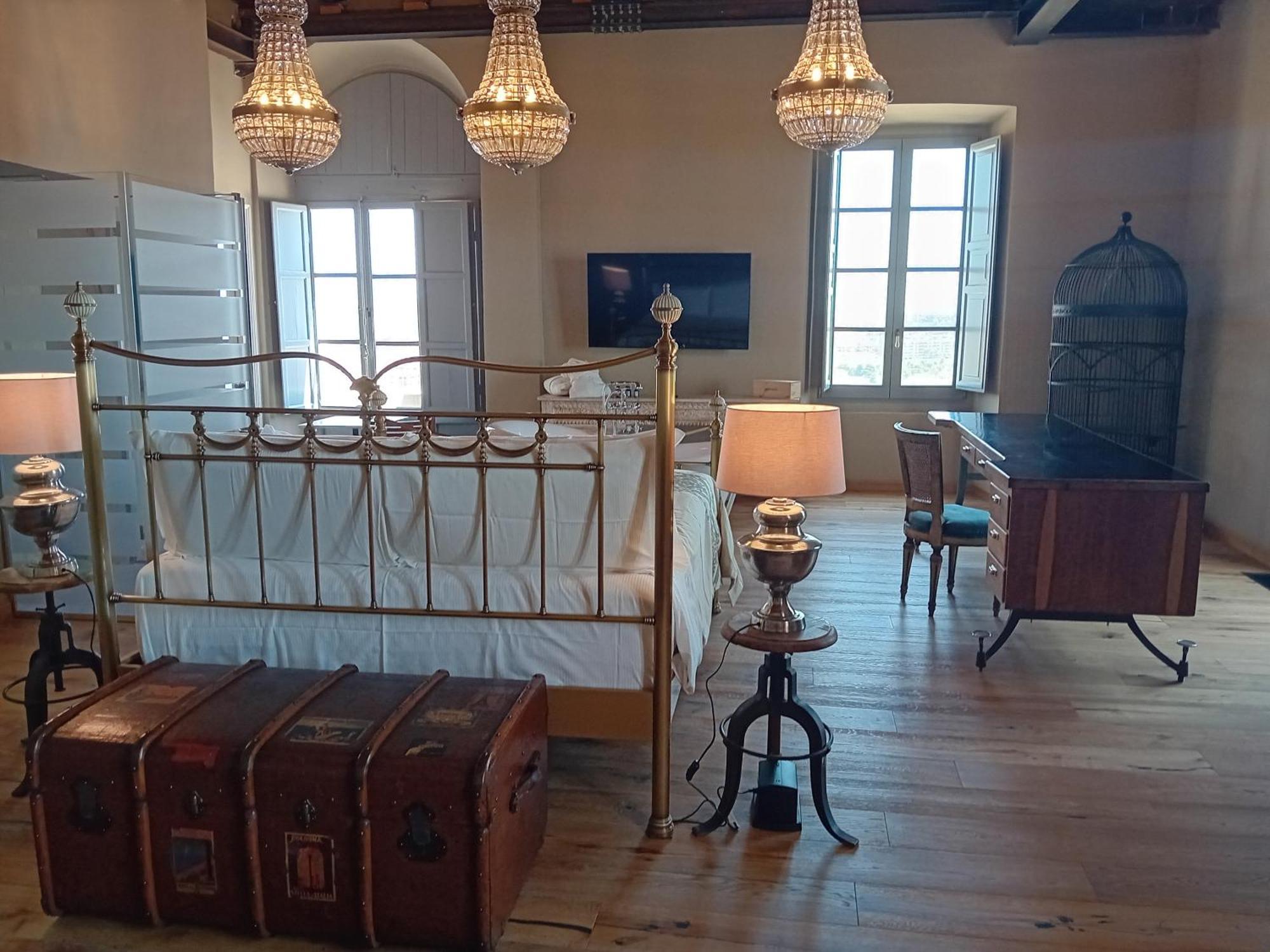 Hotel Palazzo Boyl 1840 à Cagliari Extérieur photo