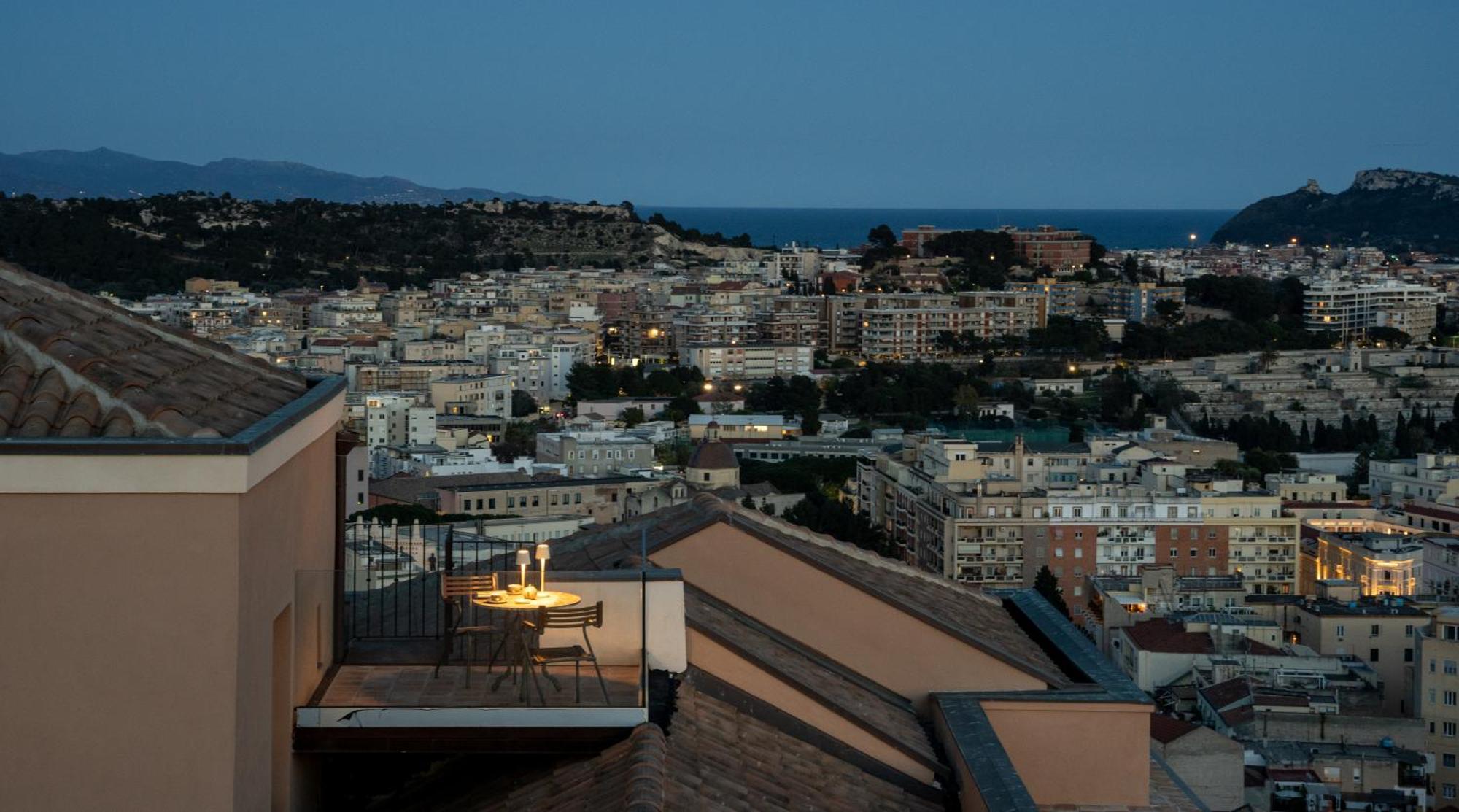 Hotel Palazzo Boyl 1840 à Cagliari Extérieur photo